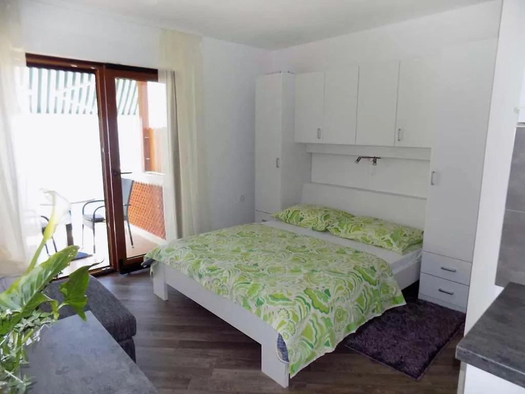 Apartments With A Parking Space Moscenice, Opatija - 7689 Moscenicka Draga
