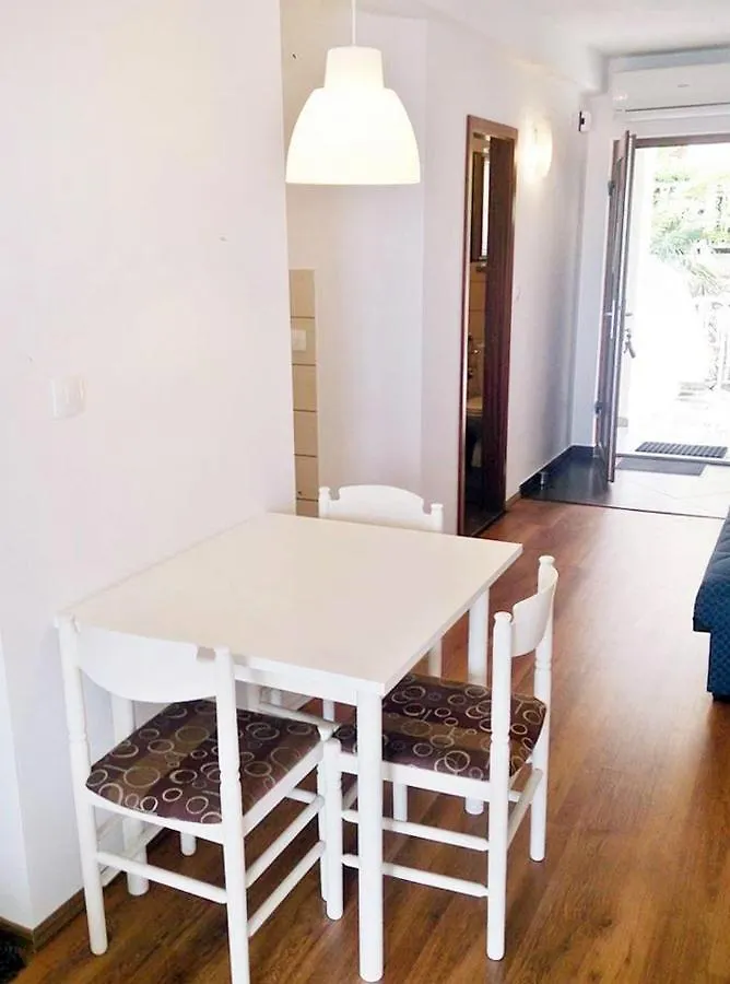 Apartments With A Parking Space Moscenice, Opatija - 7689 Moscenicka Draga