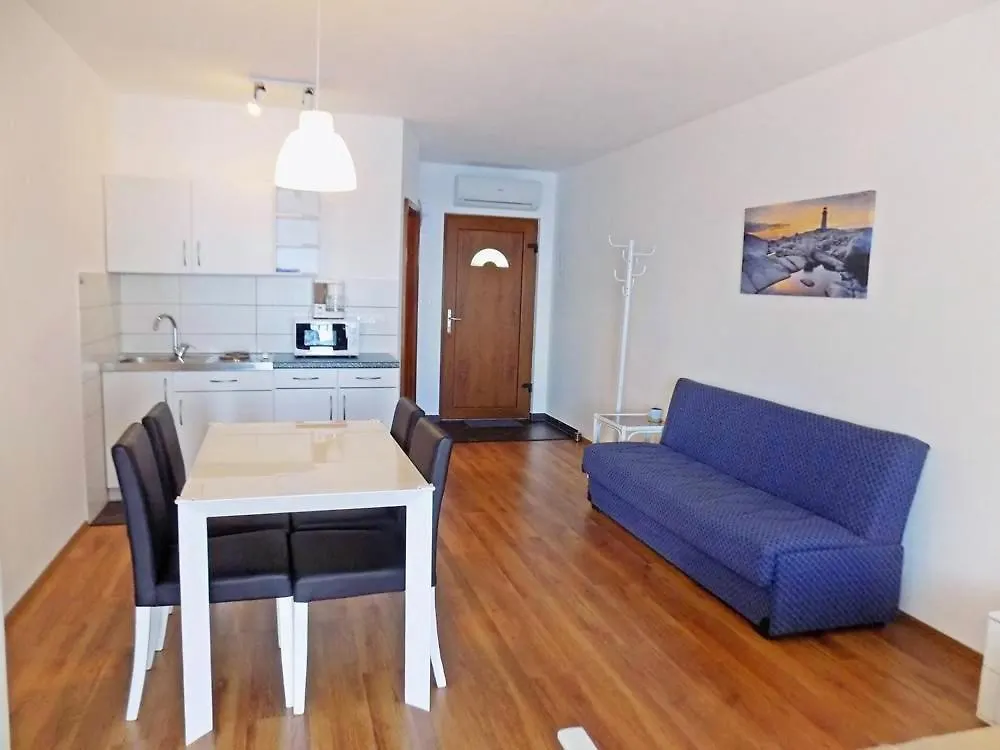 Apartments With A Parking Space Moscenice, Opatija - 7689 Moscenicka Draga Croatia